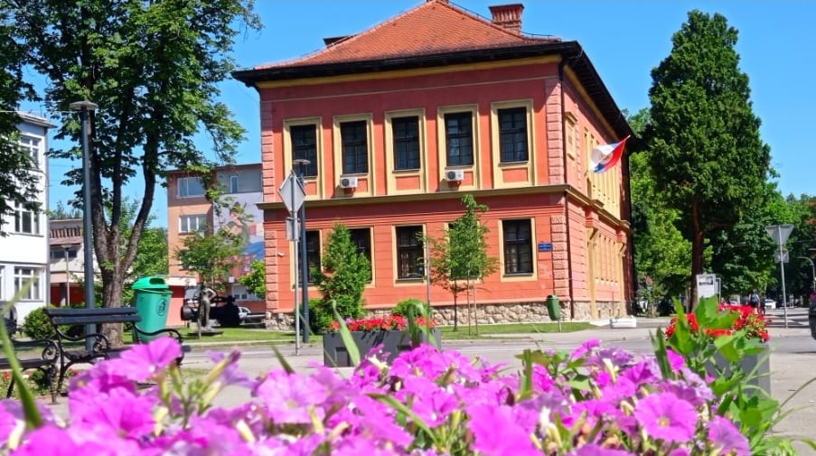 Objavljene odluke žirija petog međunarodnog bijenala radova na papiru “Prijedor 2024”
