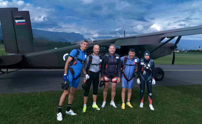 Padobranci Aero-kluba “Prijedor” zablistali na Svjetskom kupu! Padobranci Aero-kluba “Prijedor” zablistali na Svjetskom kupu!