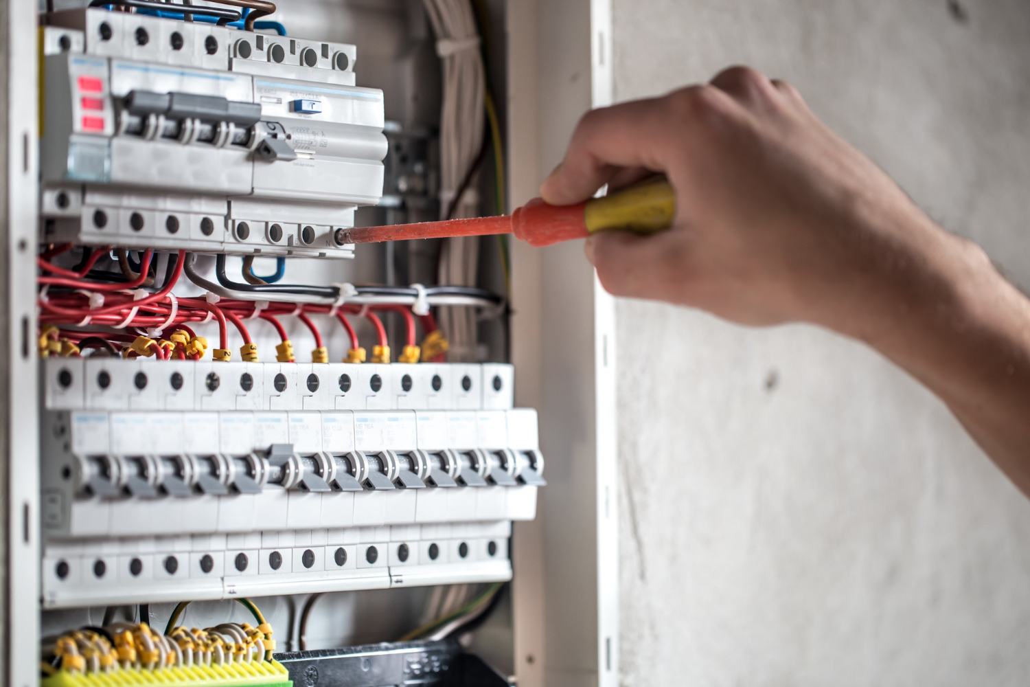 U nedjelju isključenje električne energije u više prijedorskih naselja