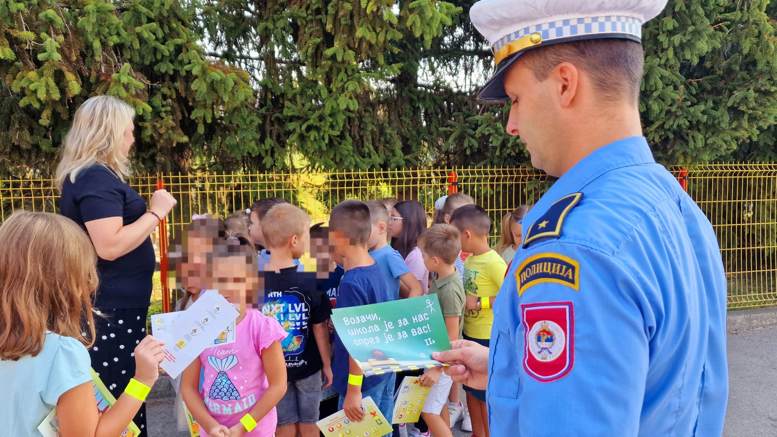Edukacija školskih saobraćajnih patrola u Prijedoru