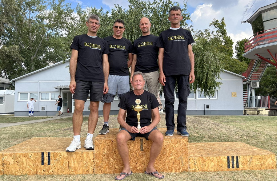 Prijedorski padobranci napadaju titulu šampiona East European Accuracy League – EEAL Prijedorski padobranci napadaju titulu šampiona East European Accuracy League – EEAL
