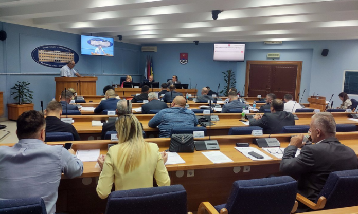 Poznato koje stranke ulaze u gradski parlament u Prijedoru Poznato koje stranke ulaze u gradski parlament u Prijedoru