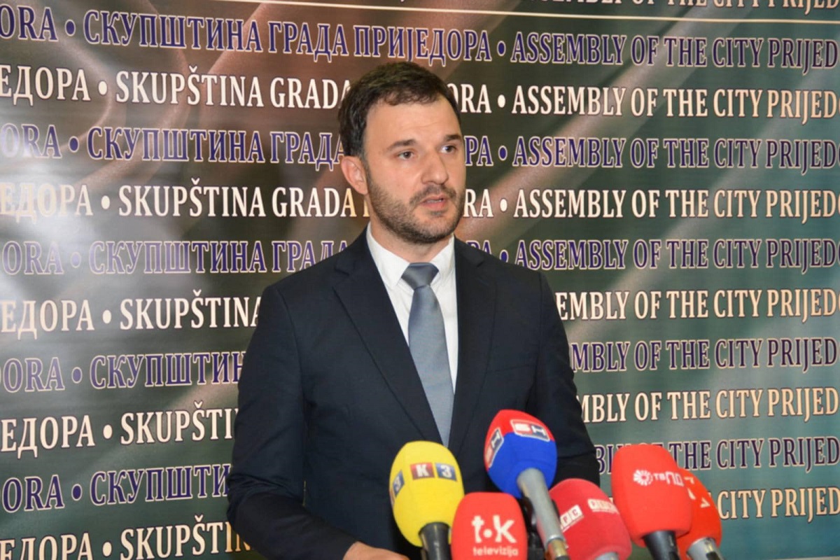 Gradonačelnik Javor demantovao medijske navode i pozvao stanovnike Bukove Kose na razgovor
