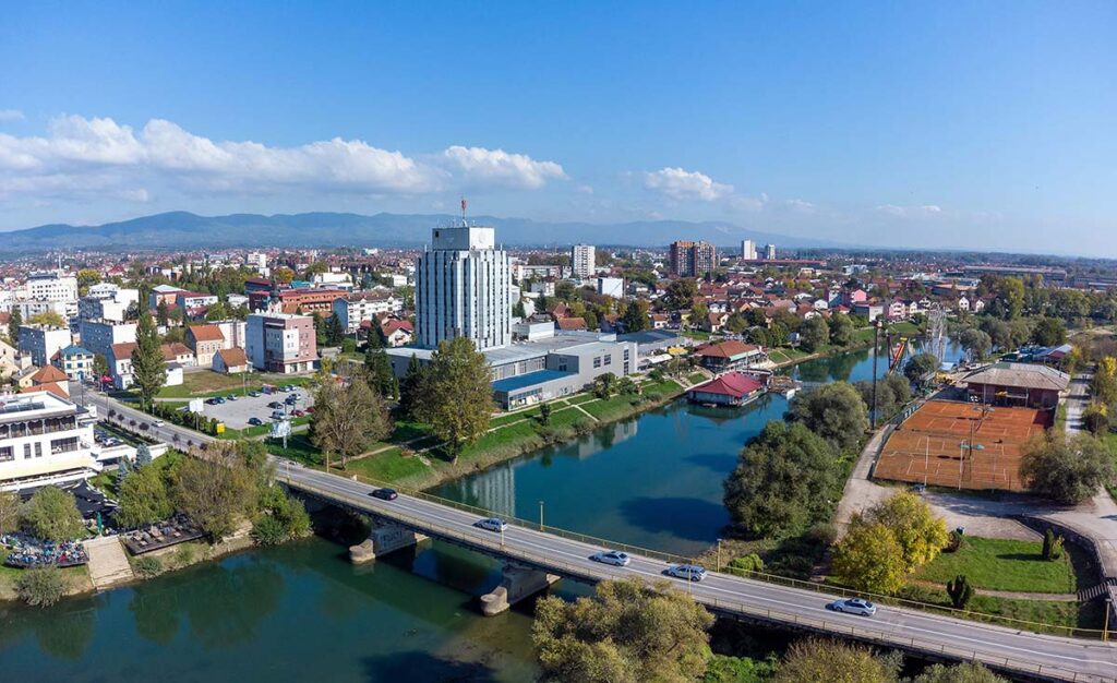 Objavljen poziv za ponudu inovativnih rješenja u oblasti otpada za urbano područje grada Prijedora Objavljen poziv za ponudu inovativnih rješenja u oblasti otpada za urbano područje grada Prijedora