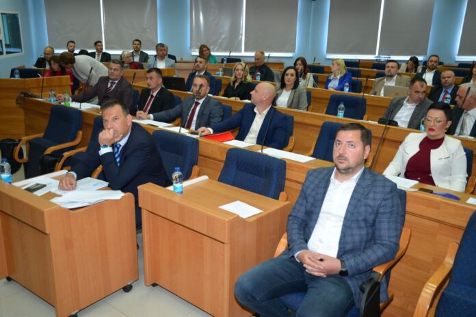 Izmjenom plana kapitalnih invesicija omogućeno dugoročno zaduženje Izmjenom plana kapitalnih invesicija omogućeno dugoročno zaduženje