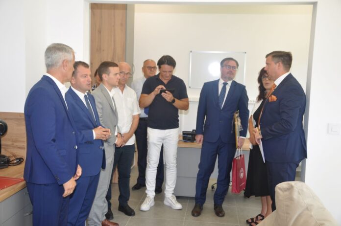Otvoren Omladinski centar Prijedor Otvoren Omladinski centar Prijedor