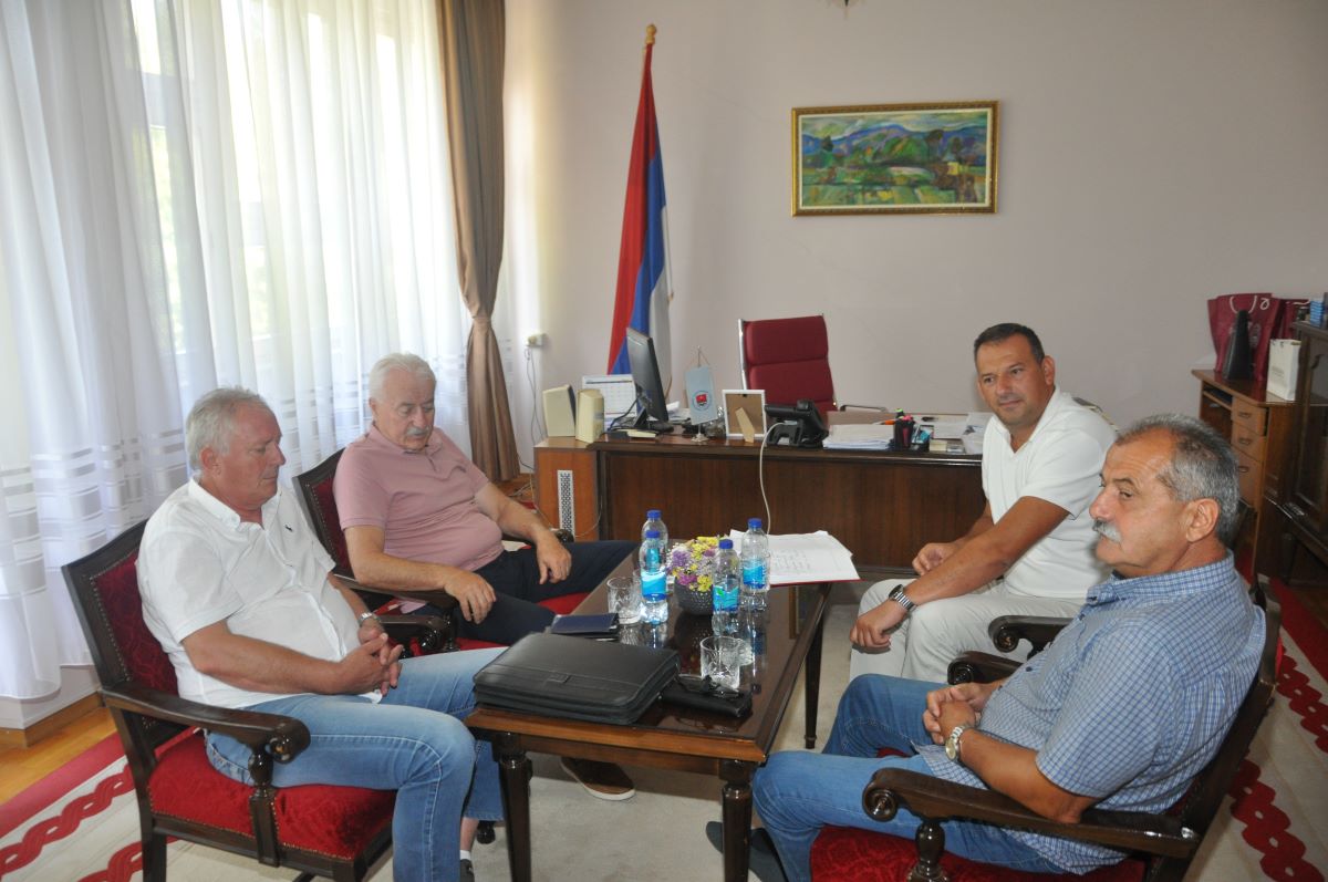 Održan radni sastanak s predstavnicima opštine Krupa na Uni