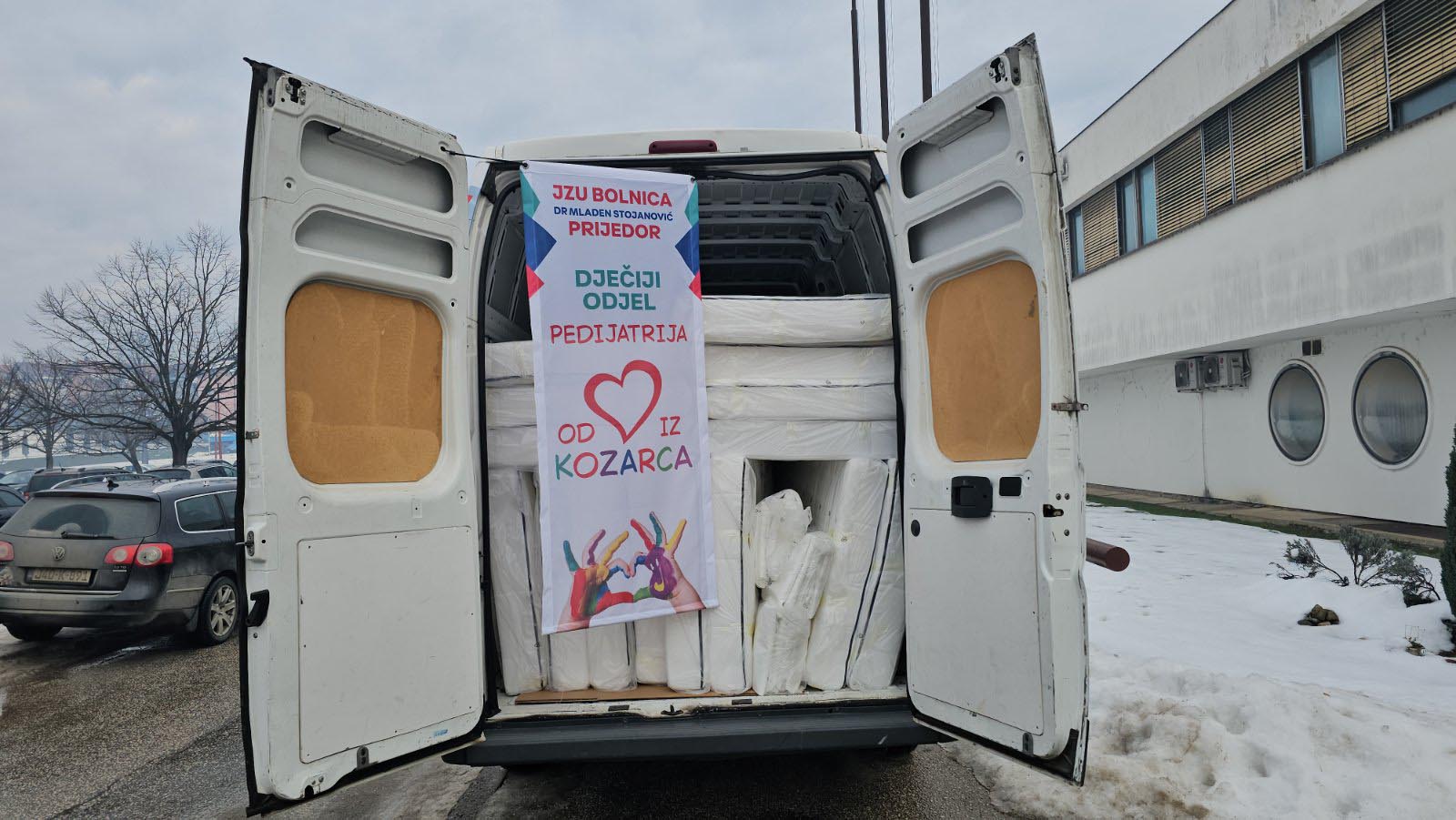 Firma “Austronet” donirala EKG i madrace za dječije odjeljenje Firma “Austronet” donirala EKG i madrace za dječije odjeljenje