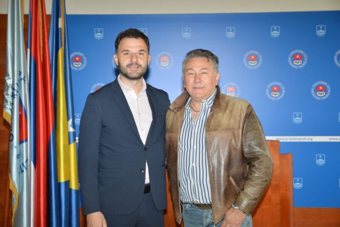 Koncert Halida Muslimovića povodom Dana grada Prijedora Koncert Halida Muslimovića povodom Dana grada Prijedora