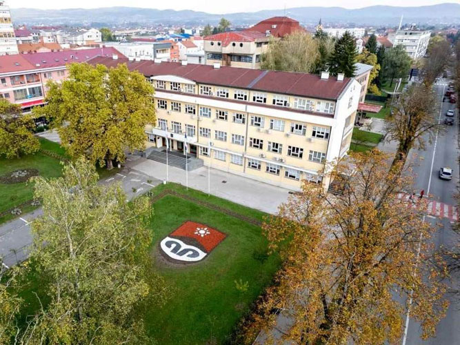 Pravo na subvenciju đačkog prevoza ostvarilo 169 učenika Pravo na subvenciju đačkog prevoza ostvarilo 169 učenika