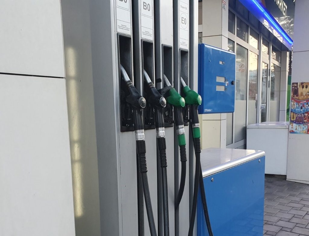 Ministarstvo: Od naredne sedmice umanjenje 0,10 KM po litru goriva u RS